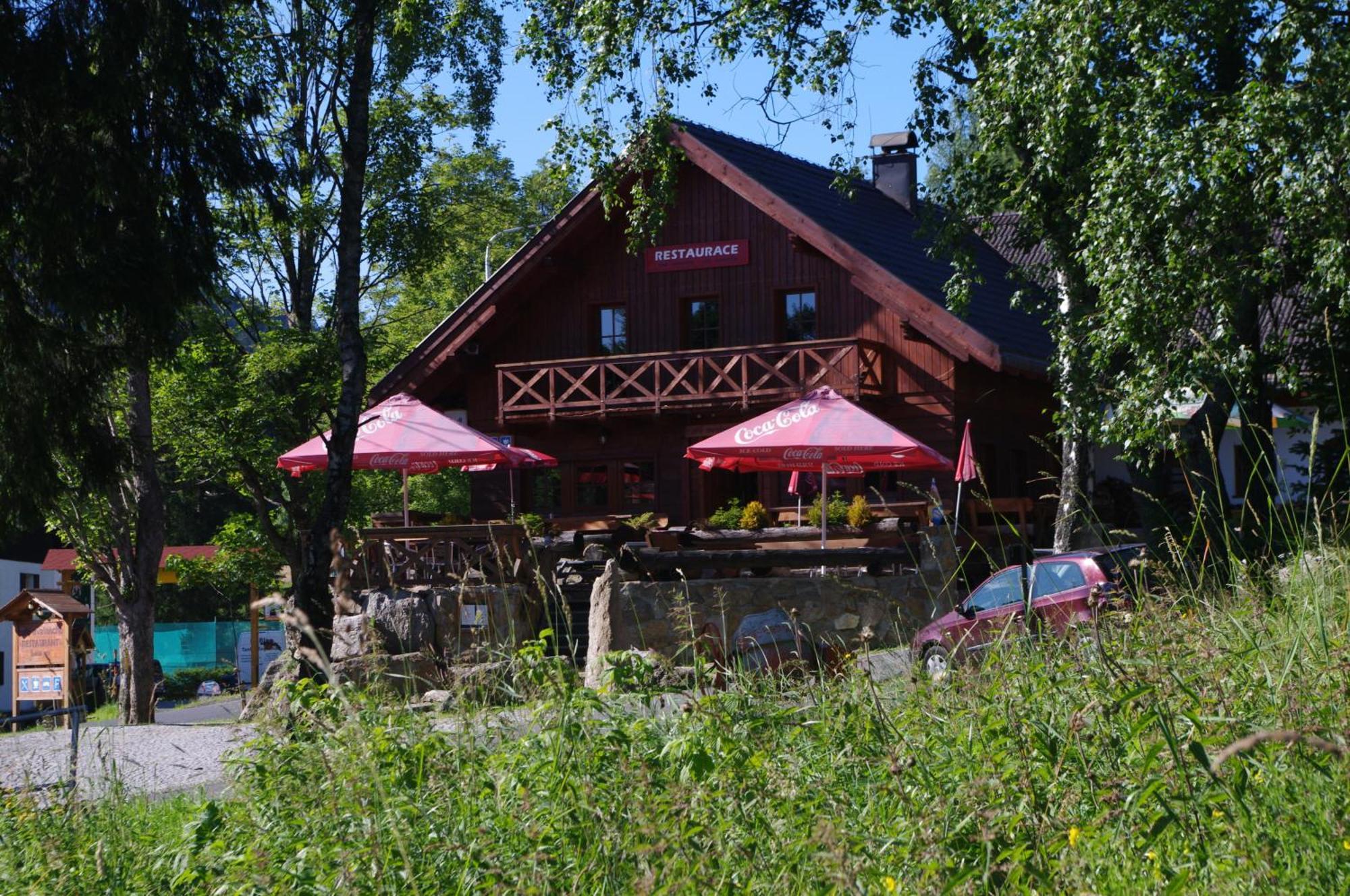 Penzion Avalanche Zelezna Ruda Luaran gambar